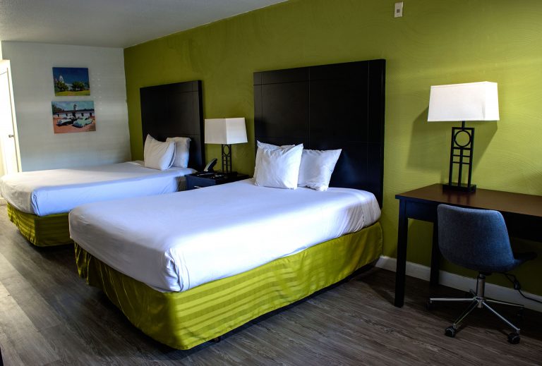 Double Queen Beds with WIFI Western Inn